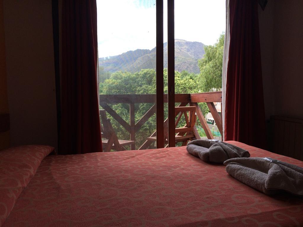 Hotel Kuntur Capilla del Monte Zimmer foto